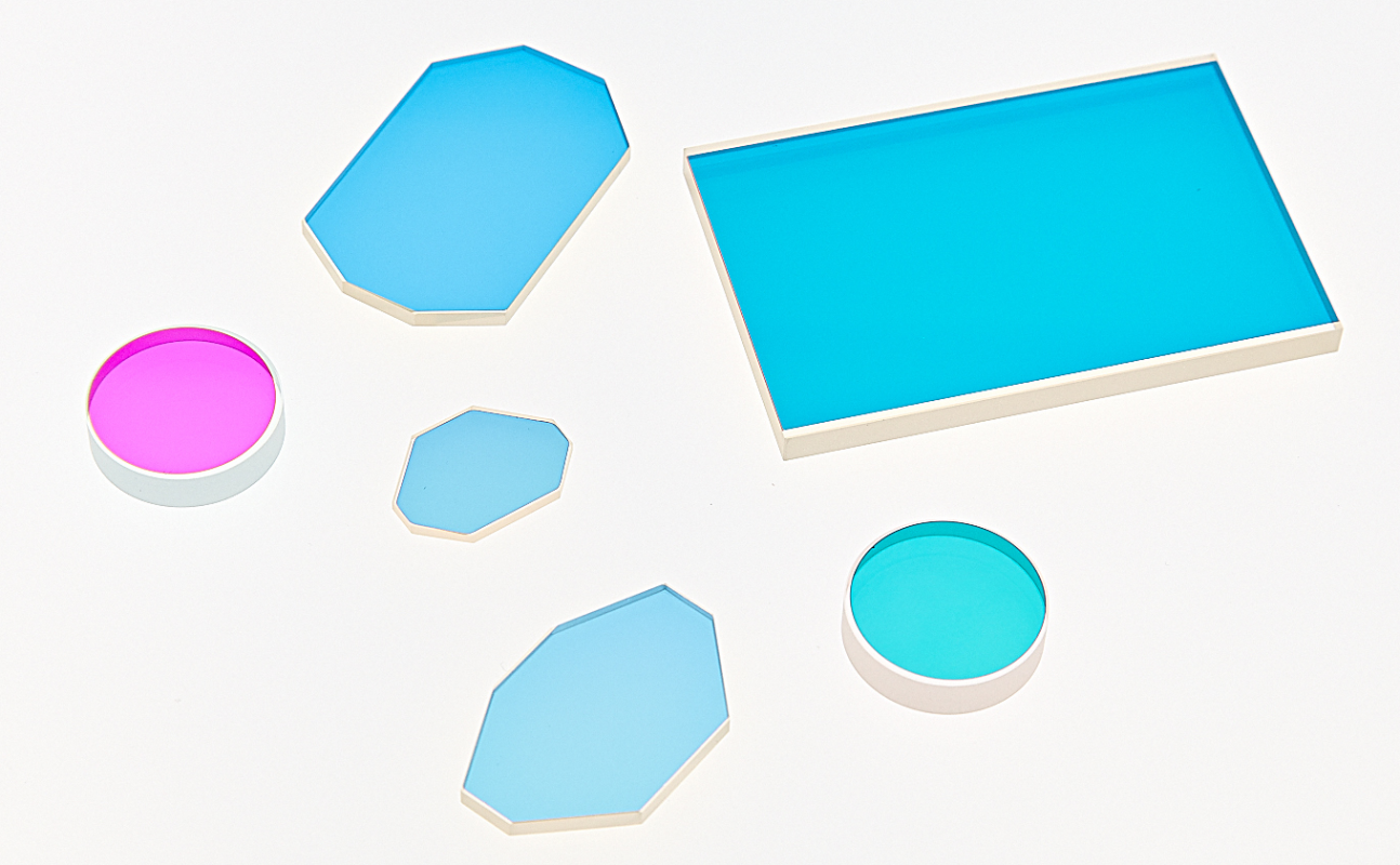 光伸光学工業株式会社